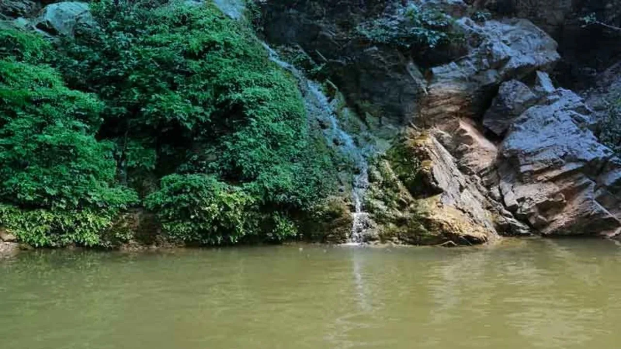 Muthyala Maduvu Bangalore’s Enchanting Pearl Valley and Hidden Gem